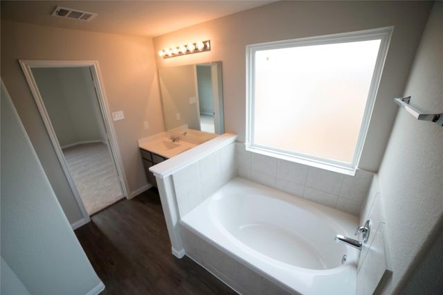 4479 Eveslage Lane, Conroe, TX 77304