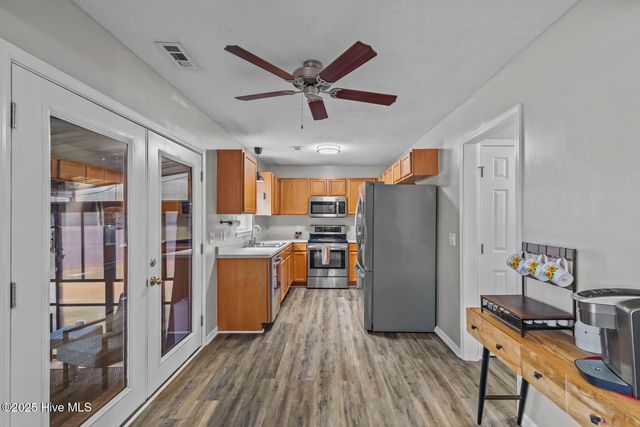 106 Croaker Lane, Maysville, NC 28555
