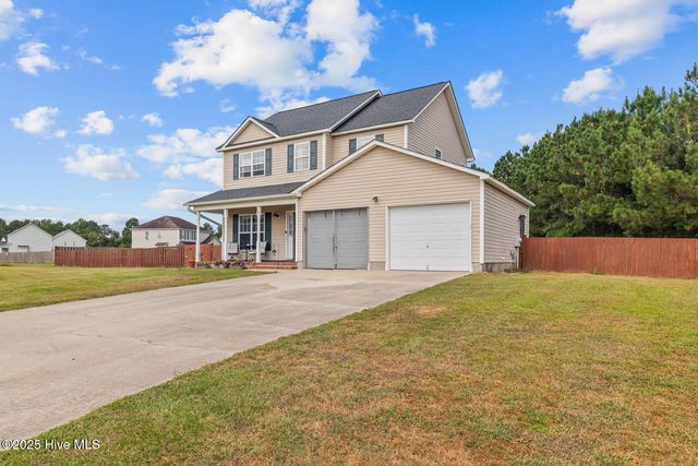106 Croaker Lane, Maysville, NC 28555