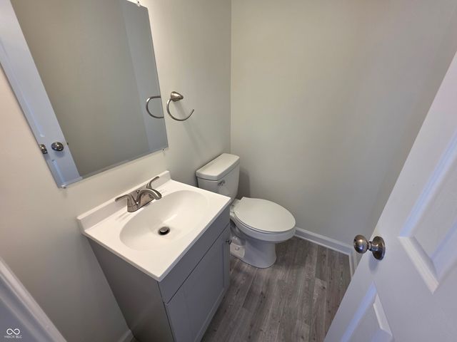 10207 Penrith Drive, Indianapolis, IN 46229