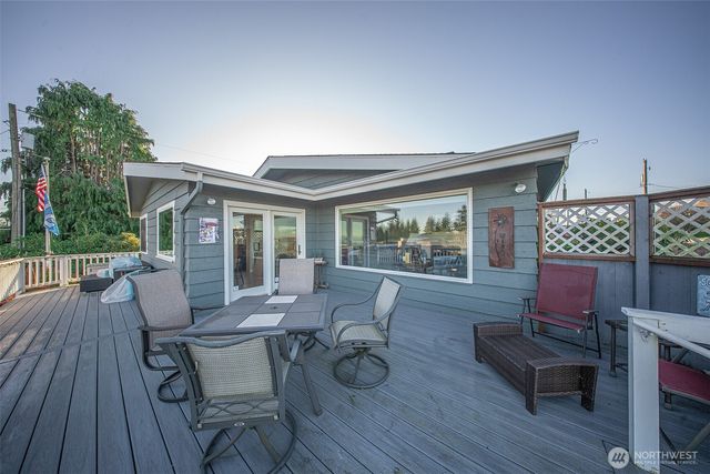 6404 N Five Views Road, Tacoma, WA 98407