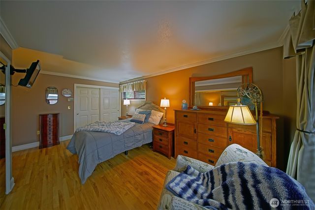 6404 N Five Views Road, Tacoma, WA 98407