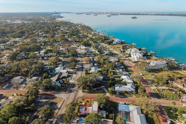 1762 BAYSHORE BOULEVARD, Dunedin, FL 34698