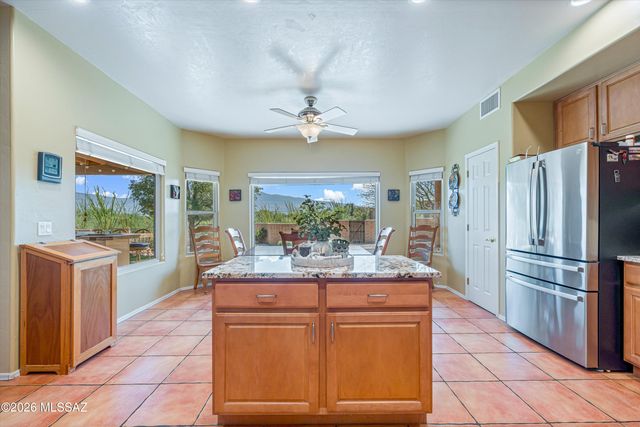 9127 S Ocotillo Vista Place, Vail, AZ 85641