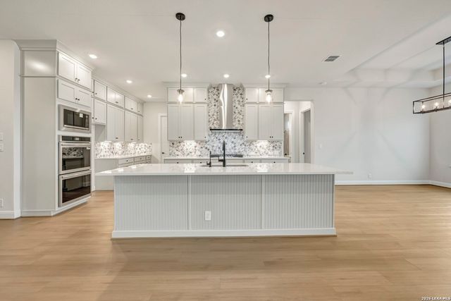 272 Christian, Castroville, TX 78009