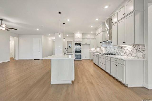 272 Christian, Castroville, TX 78009