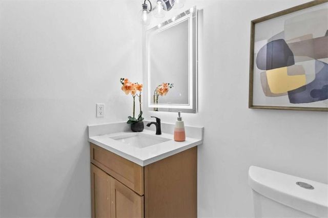 1381 To Lani Farm Rd, Stone Mountain, GA 30083