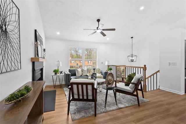 1381 To Lani Farm Rd, Stone Mountain, GA 30083