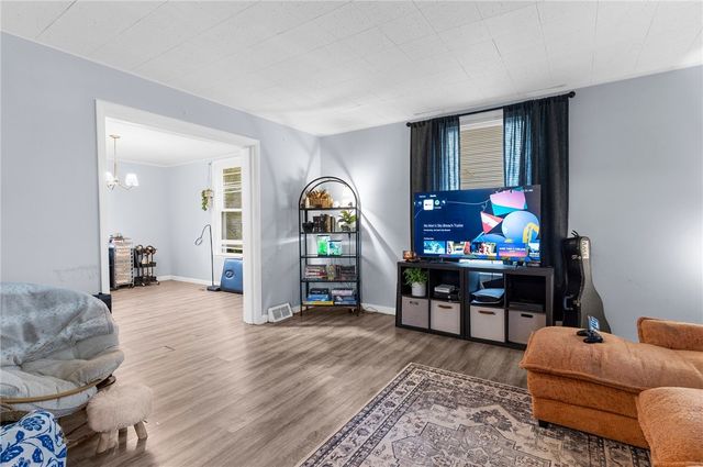 1307 Huron Ave, New Castle, PA 16101