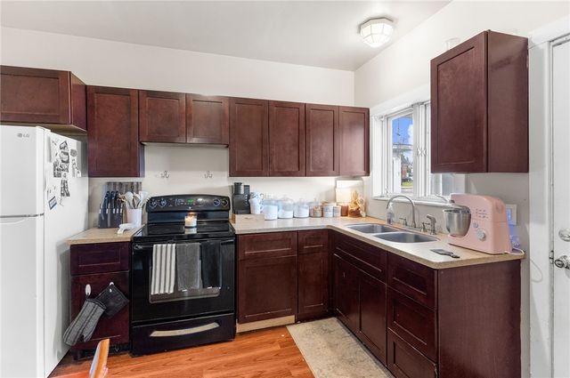 1307 Huron Ave, New Castle, PA 16101