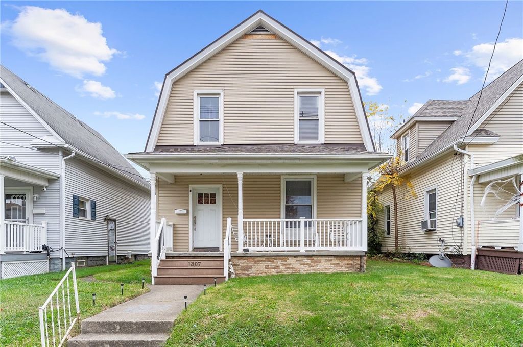 1307 Huron Ave, New Castle, PA 16101