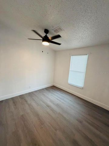 6734 RAVENWOOD STREET, Zephyrhills, FL 33544