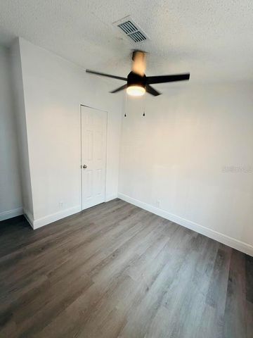 6734 RAVENWOOD STREET, Zephyrhills, FL 33544