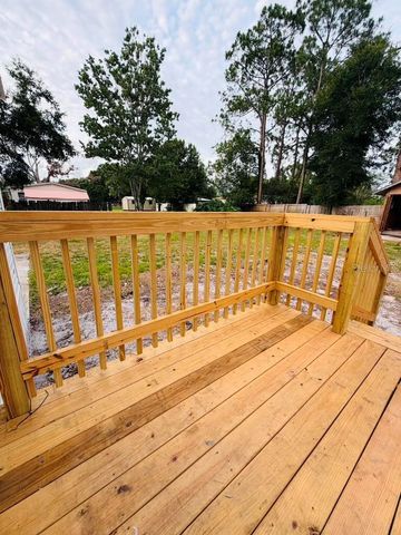 6734 RAVENWOOD STREET, Zephyrhills, FL 33544