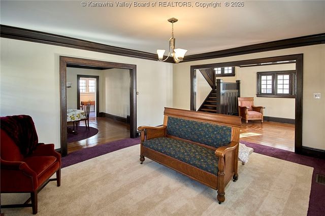 1594 Jackson Street, Charleston, WV 25311