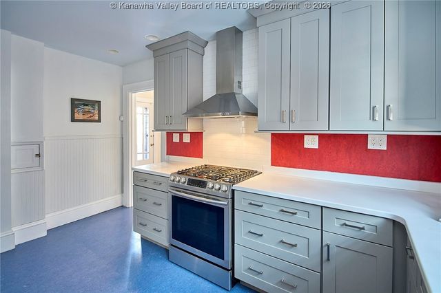 1594 Jackson Street, Charleston, WV 25311