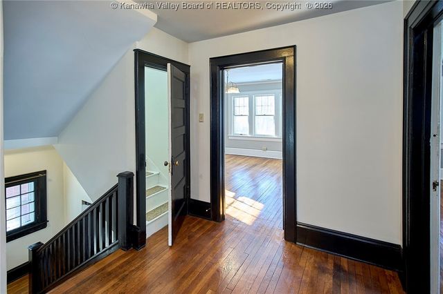 1594 Jackson Street, Charleston, WV 25311