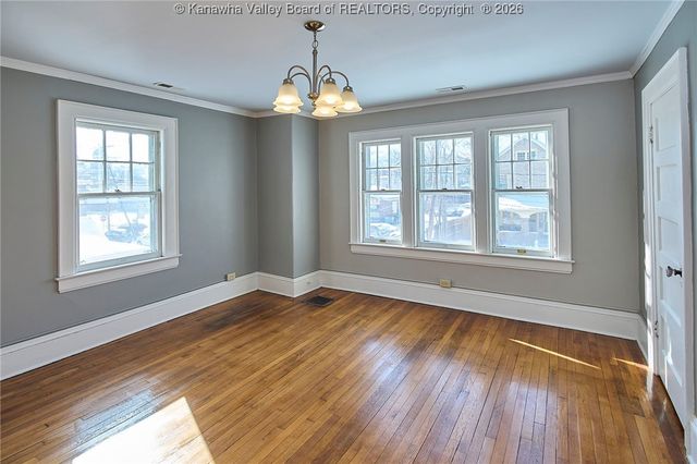 1594 Jackson Street, Charleston, WV 25311