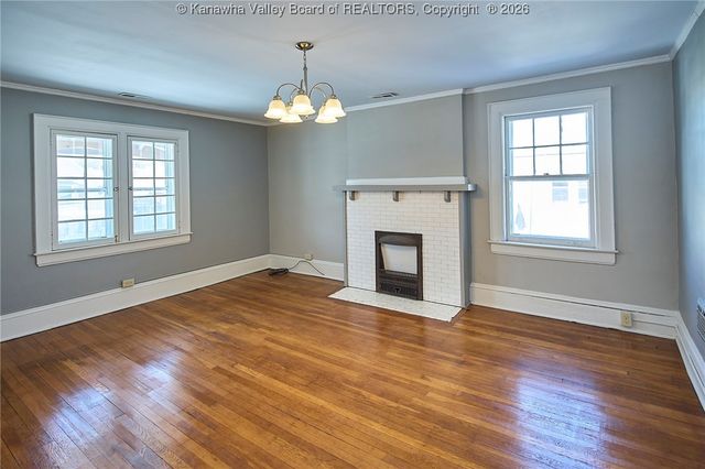 1594 Jackson Street, Charleston, WV 25311