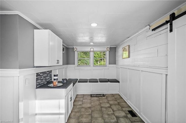 710 Edgewood Avenue, Thomasville, NC 27360