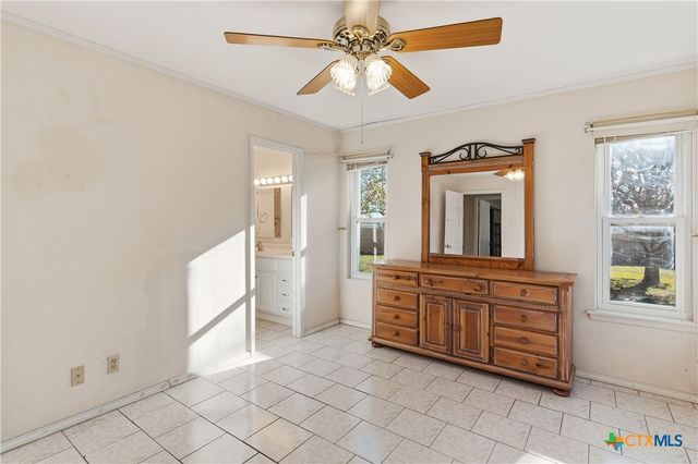 151 Hillside Street, Seguin, TX 78155