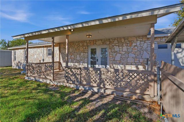 151 Hillside Street, Seguin, TX 78155