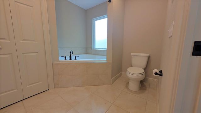 8802 SW 135TH PLACE, Ocala, FL 34473