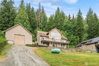 34354 S Shore Drive, Mount Vernon, WA 98274