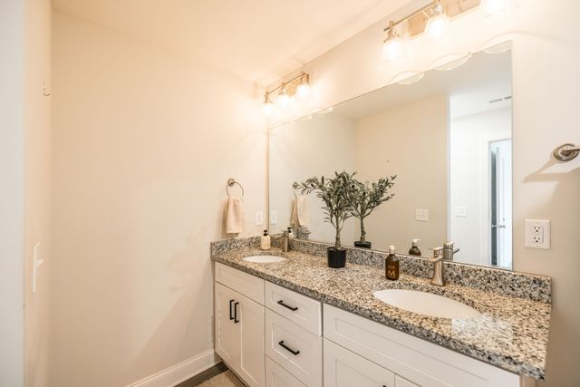 618 Tulip Cir, Gallatin, TN 37066