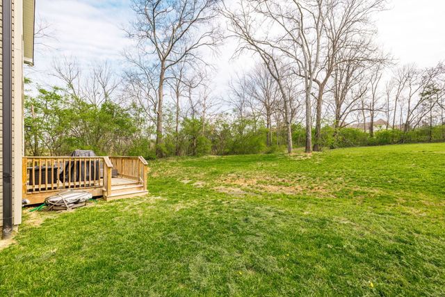 618 Tulip Cir, Gallatin, TN 37066