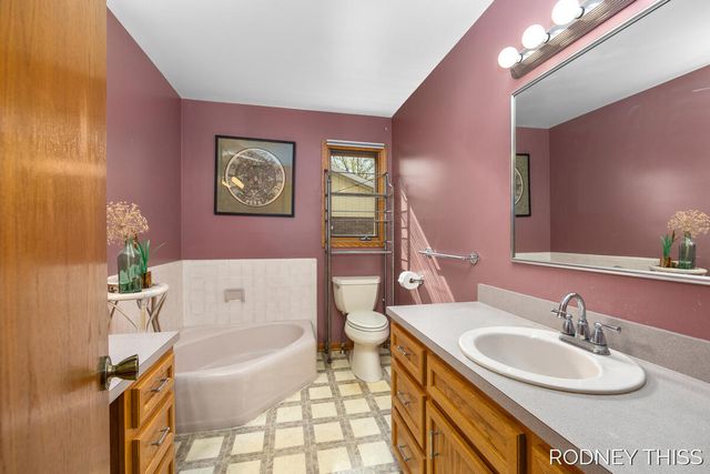 1445 Ridgewood Drive, Georgetown Twp, MI 49428