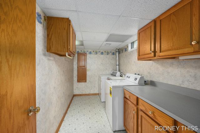 1445 Ridgewood Drive, Georgetown Twp, MI 49428