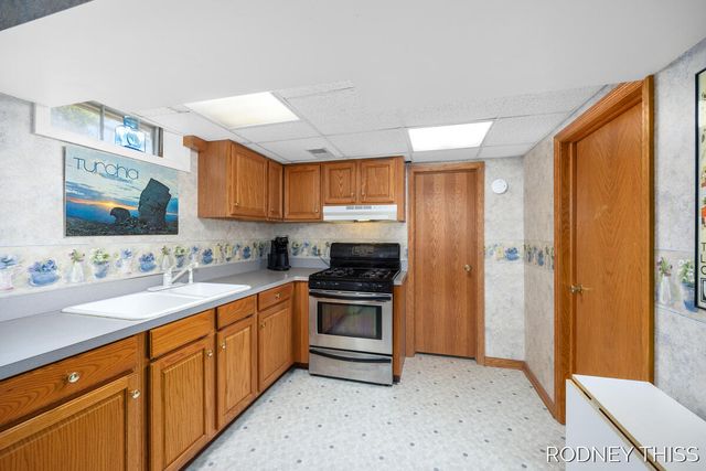 1445 Ridgewood Drive, Georgetown Twp, MI 49428