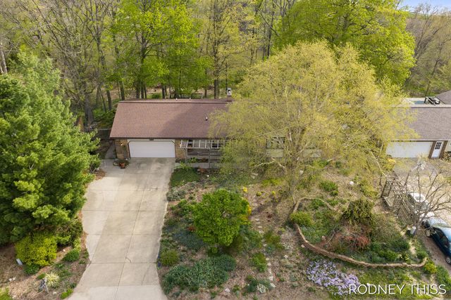 1445 Ridgewood Drive, Georgetown Twp, MI 49428