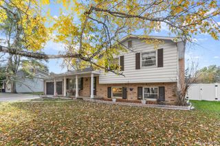 5340 N Georgetown Road, Grand Blanc, MI 48439