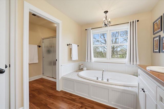 13015 Winterberry WAY, New Berlin, WI 53151