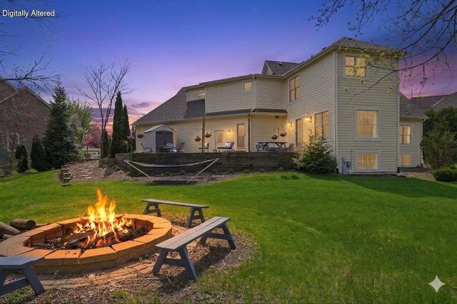 13015 Winterberry WAY, New Berlin, WI 53151