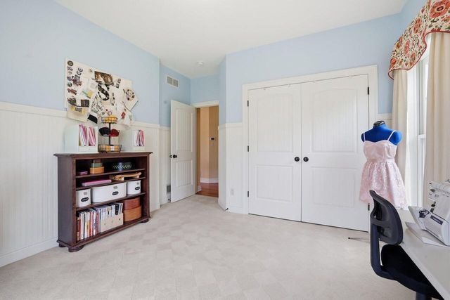 13015 Winterberry WAY, New Berlin, WI 53151