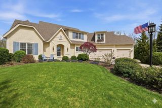 13015 Winterberry WAY, New Berlin, WI 53151