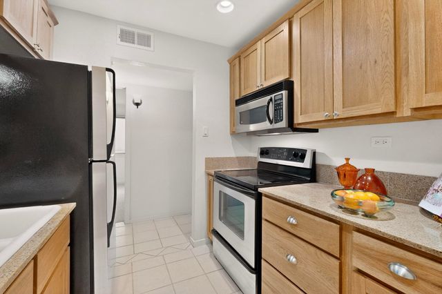 601 W San Mateo Road 76, Santa Fe, NM 87505