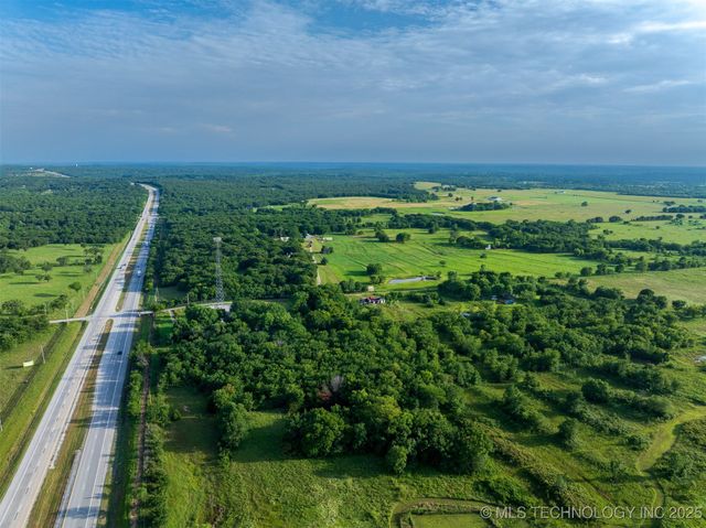 10 Little Road, Beggs, OK 74421