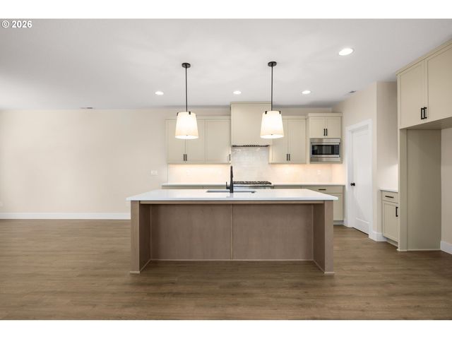2803 Nw 114th Ter, Portland, OR 97229