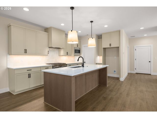 2803 Nw 114th Ter, Portland, OR 97229