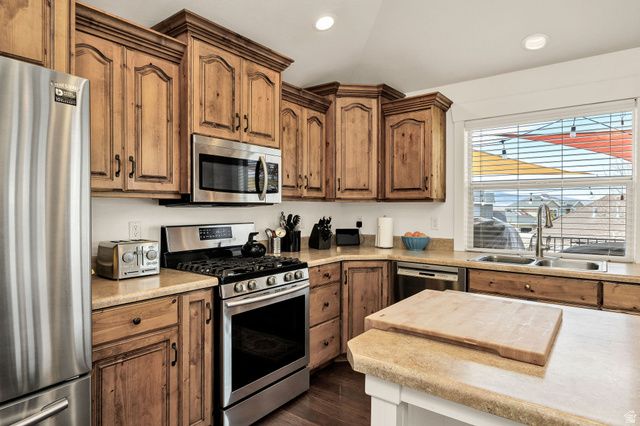 599 S 330 W, Providence, UT 84332