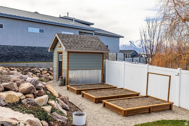 599 S 330 W, Providence, UT 84332