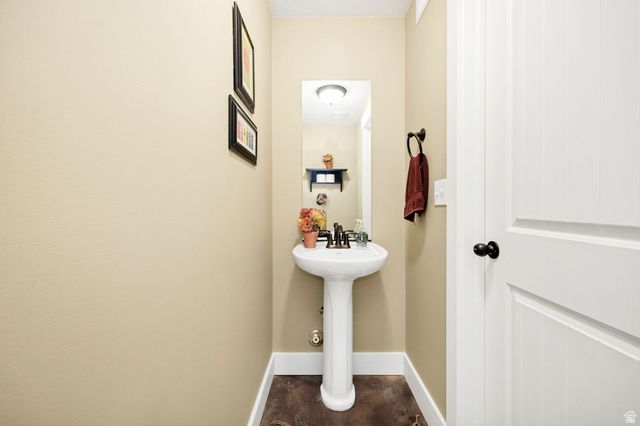 599 S 330 W, Providence, UT 84332