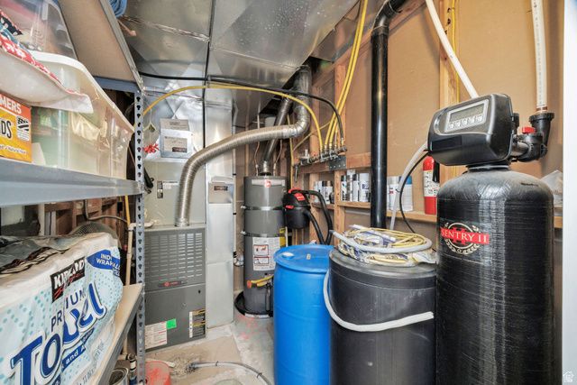 599 S 330 W, Providence, UT 84332