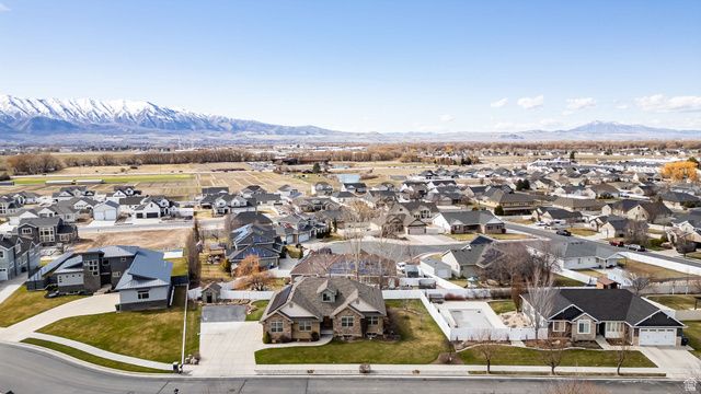 599 S 330 W, Providence, UT 84332