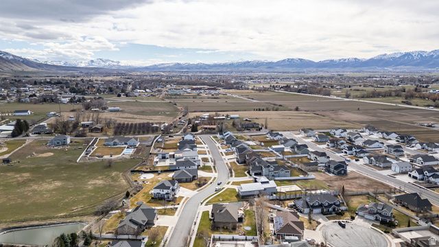 599 S 330 W, Providence, UT 84332