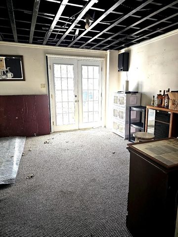 44 Winter St, Duxbury, MA 02332